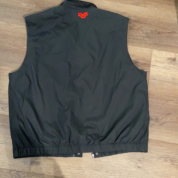 Men’s versatile vest - Picture 10 of 10